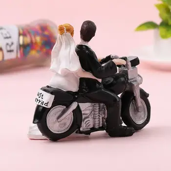 50% Vânzare Fierbinte Moda Tort Fân Mire Mireasa pe Motocicleta Rășină Figurina Nunta Ornament Tort de Decorare Consumabile